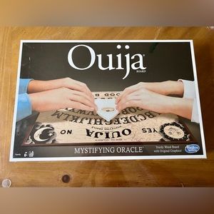 Quija Mystifying Oracle Board Game